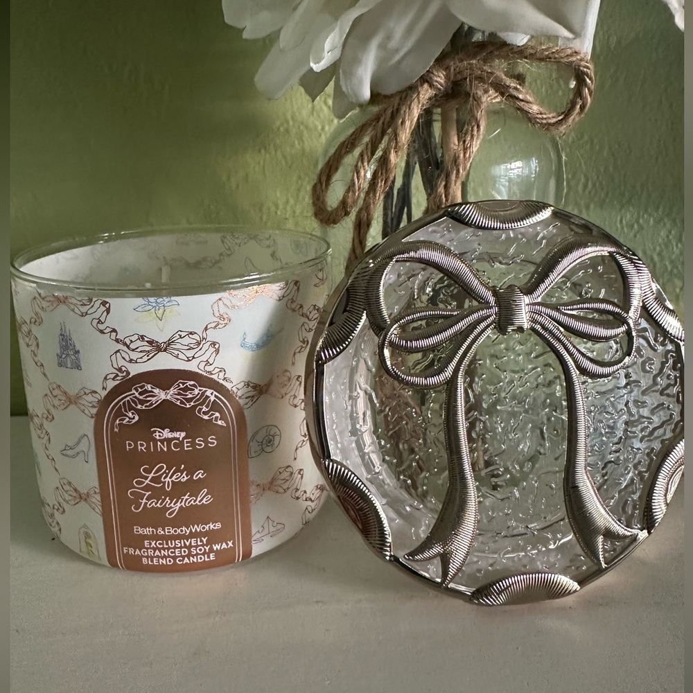 NEW 2026 DISNEY PRINCESS SPECIAL EDITION 3 WICK CANDLE ⭐️⭐️⭐️⭐️